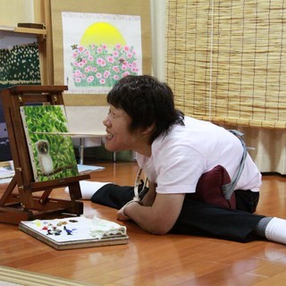 「絵画展  口と足で表現する世界の芸術家たち」(高松) − 香川県