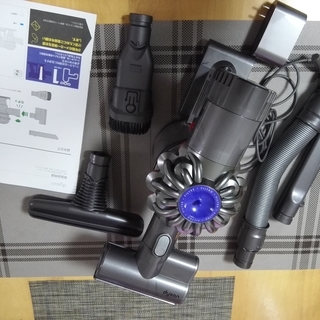 ダイソンdysonDC61ハンディクリーナー
