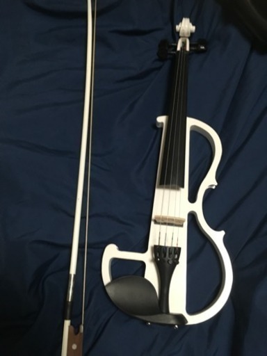 白い電子バイオリン 入門用 Kei 田原町の弦楽器 ギターの中古あげます 譲ります ジモティーで不用品の処分