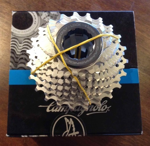 新品の11速スプロケット(11-23) Campagnolo Chorus を売ります