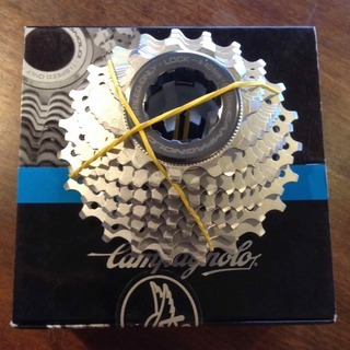 新品の11速スプロケット(11-23) Campagnolo Chorus を売ります
