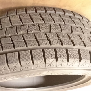 ハリアーハイブリット スタッドレスタイヤ