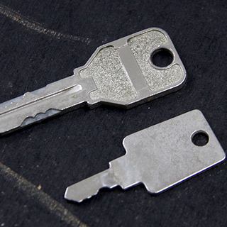 引き取り/自社配送限定 動作品 アルゼ/ARUZE ドンちゃん2 パチスロ実機 4号機 コイン不要機付 家庭用電源 スロット