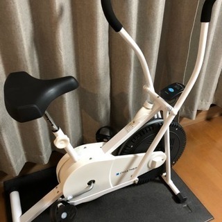サイクロツイスタースリム エアロバイク】サイクルツイスタースリム