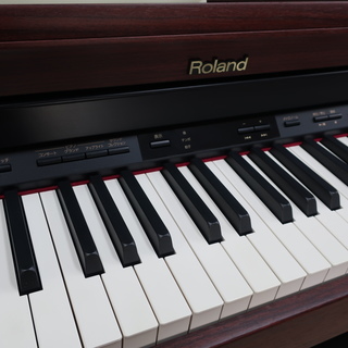 Roland　Hp305GP　2010製　￥53.000－