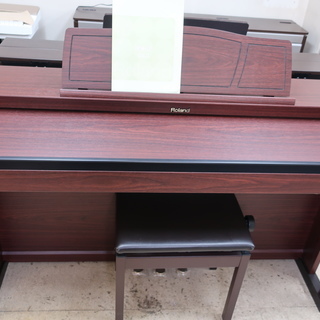 Roland　Hp305GP　2010製　￥53.000－