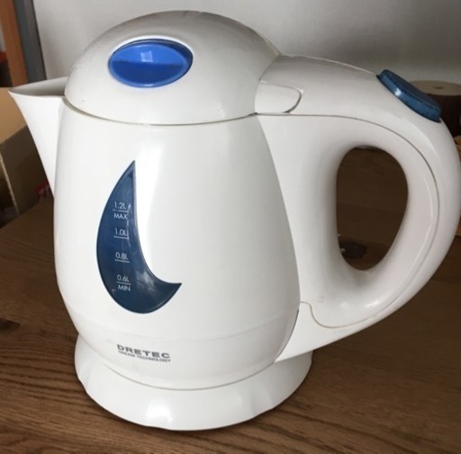 掃除済 湯沸かしポット 電気ケトル もちもちももも 辻堂のキッチン家電 電気ポット の中古あげます 譲ります ジモティーで不用品の処分