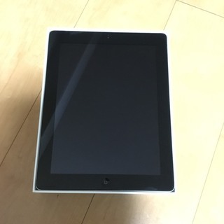 ①iPad Retina（Wi-Fi,32GB,黒：第4世代）②...