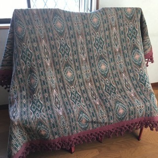 アンティーク風ジャガード織ベッドカバー