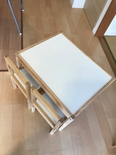 Ikea 子供用テーブルとイスセット キッズデスクチェア Nanana 福間の家具の中古あげます 譲ります ジモティーで不用品の処分