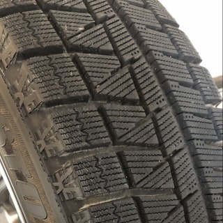 日産ノート アルミ付きスタッドレス4本185/70R14