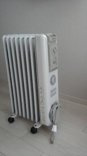 デロンギ　オイルヒーター　H350812TNC　美品