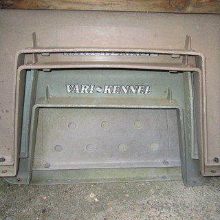 ３台纏めて小型犬 中型犬 大型犬用 犬小屋 車載用 移動用 ケンネル製 ドッグハウス