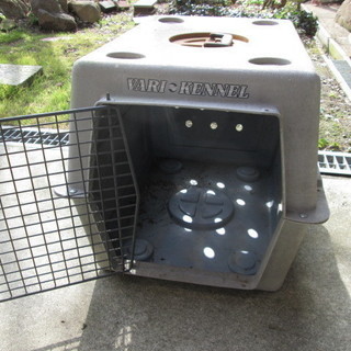 ３台纏めて小型犬 中型犬 大型犬用 犬小屋 車載用 移動用 ケンネル製 ドッグハウス