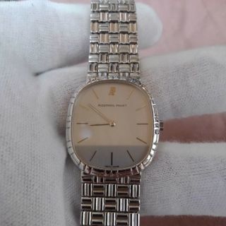世界三大時計メーカー AUDEMARS PIGUET K18WG無垢AP2000シリーズ手巻き