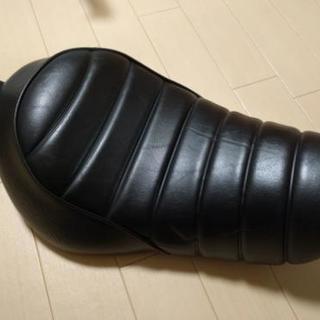 スポーツスター　2016年式〜XL883Nアイアンの純正オリジナルシート