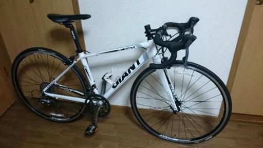 GIANT defy4 ロードバイク