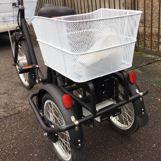 美品:電動アシスト三輪自転車・ブラック