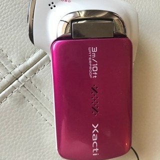 Xacti 完動品！防水！かわいいピンク SDカード付き