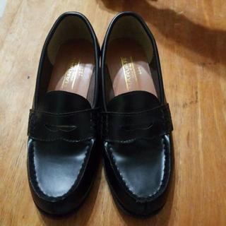 女性の靴(合皮)23サイズ