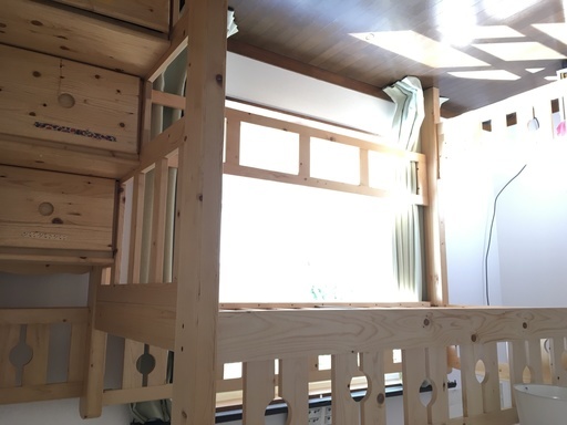 【中古品】階段付き 木製ロフトすのこベッド   ホルムアルデヒド未使用 階段付き パイン材  シングルベッド  ナチュラル