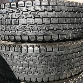 ハイエース用スタッドレスタイヤ※交換込み※ 195/80/15 107/105L LT