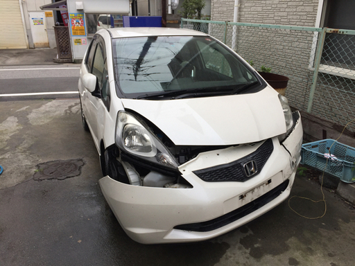 部品取りホンダフィット事故車現状H20エアーバックOKGE6 7万  