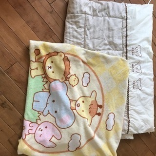 赤ちゃんのお布団と毛布のセット