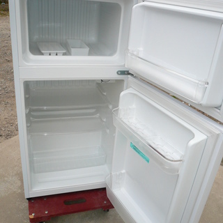 美品 ハイアール 106L 2ドア冷蔵庫（直冷式）ホワイトHaier JR-N106H