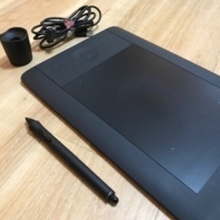 【美品・送料込】ほぼ未使用！ペンタブレットWACOM intuos 5 touch pen tablet S