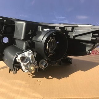 ワゴンRスティングレイ ヘッドライト