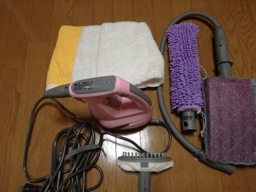 可愛いピンクのスチーム洗浄機シャーク