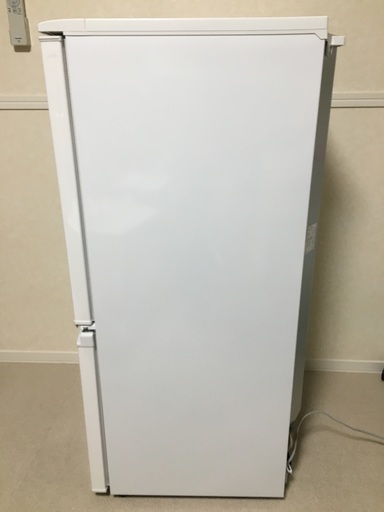 美品◆１６年製 SHARP SJ-D14B-W 2ドア冷蔵庫（137L）ホワイト つけかえどっちもドア　霜取り不要