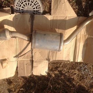 フリードGB3ロッソモデロマフラー フリードGB3ロッソモデロマフラー ROSSO MODELLO (ロッソモデロ