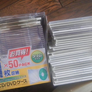 ELECOM CD/DVDケース ６５枚 