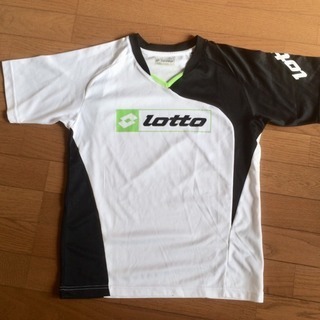 lotto サッカーTシャツ  160センチ
