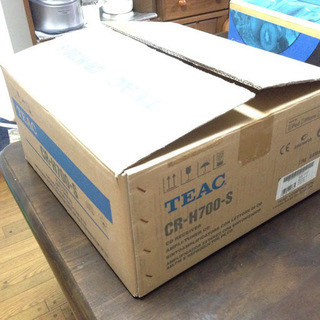 TEAC　AirPlay対応CDレシーバ　CR-H700　FM、PHONO入力端子付き
