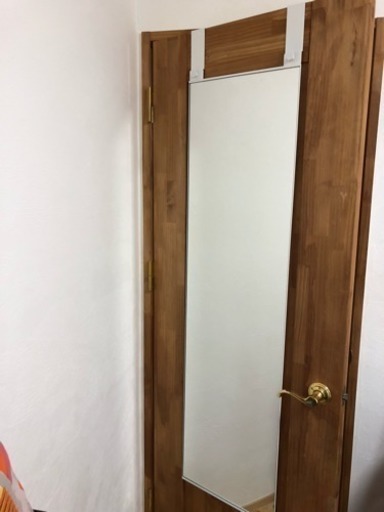 新品未使用！IKEAのドア掛け 鏡 (よしよし) 横浜のミラー/鏡の中古あげます・譲ります｜ジモティーで不用品の処分