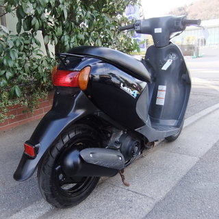 スズキ レッツ4(４サイクル) 中古実動車 バッテリ-フル充電済み オイル交換済み 外装バフ掛け磨き済み タイヤ後輪新品 書類有り スズキ レッツ4 中古実動車 バッテリー新品 オイル交換済み 書類有り