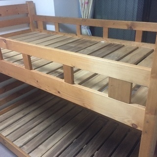 国産木材 二段ベッドあげます