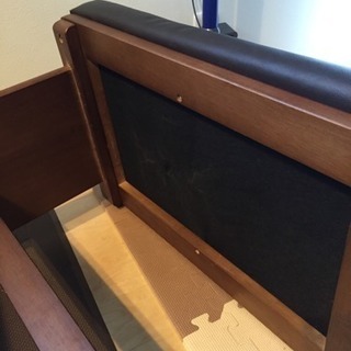 ダイニングテーブルと椅子とベンチシート