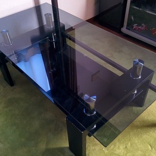ガラステーブル（120サイズ　ガラス：スモーク　脚：ブラック）