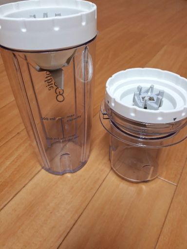 【新品、未使用】デロンギ　ジューサー　ミキサー　付属品
