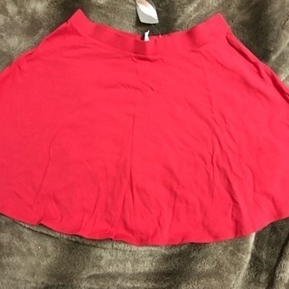 赤スカート