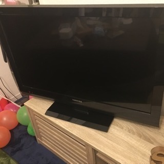〜取引中〜東芝 REGZA 32V型液晶テレビ