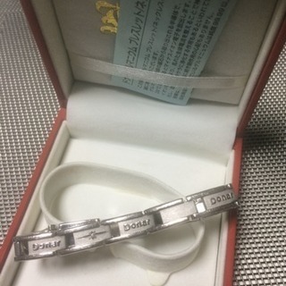 ダイヤ入りゲルマブレス