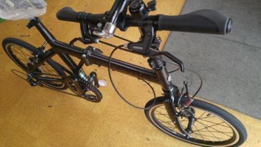 ブリヂストン　折り畳み自転車　新車　軽い