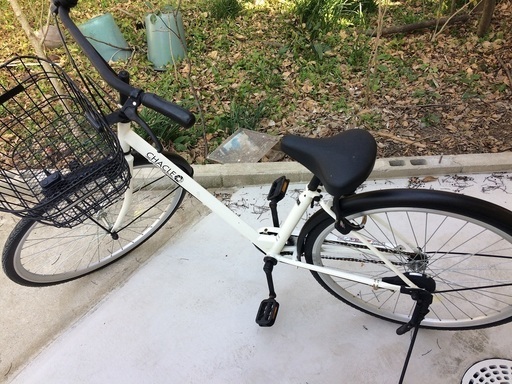 ノーパンク自転車　チャクル　２７インチ　白　CHP-CC270V