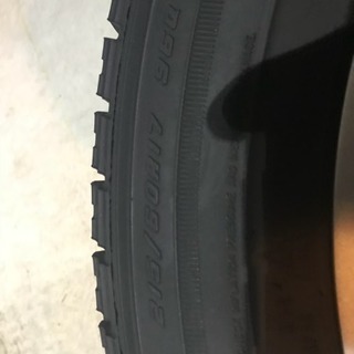 ヴェルファイア用スタッドレスタイヤです。