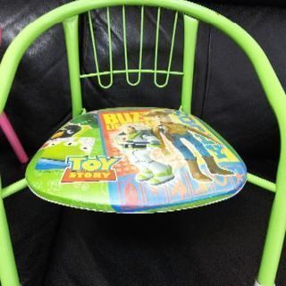 幼児用椅子②差し上げます。